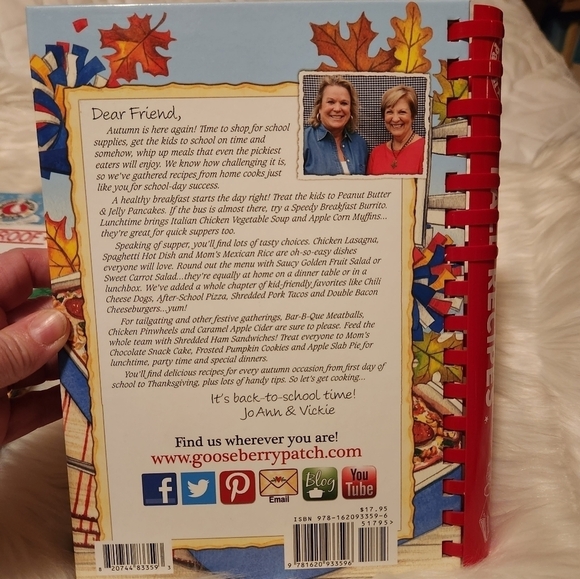 Gooseberry Patch Back to School Recipe Book - Picture 2 of 2